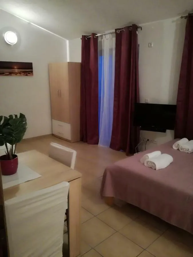 Apartment Apartman Adriatic Trogir Croatia