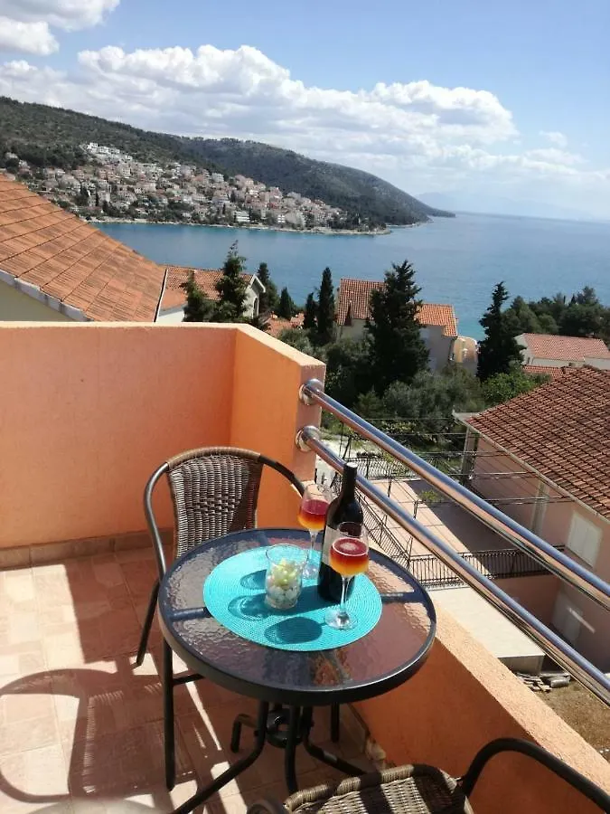 Apartment Apartman Adriatic Trogir