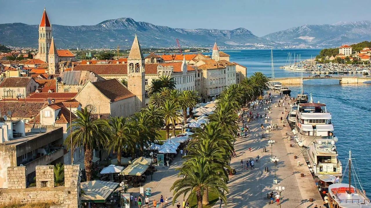 Apartment Apartman Adriatic Trogir Croatia